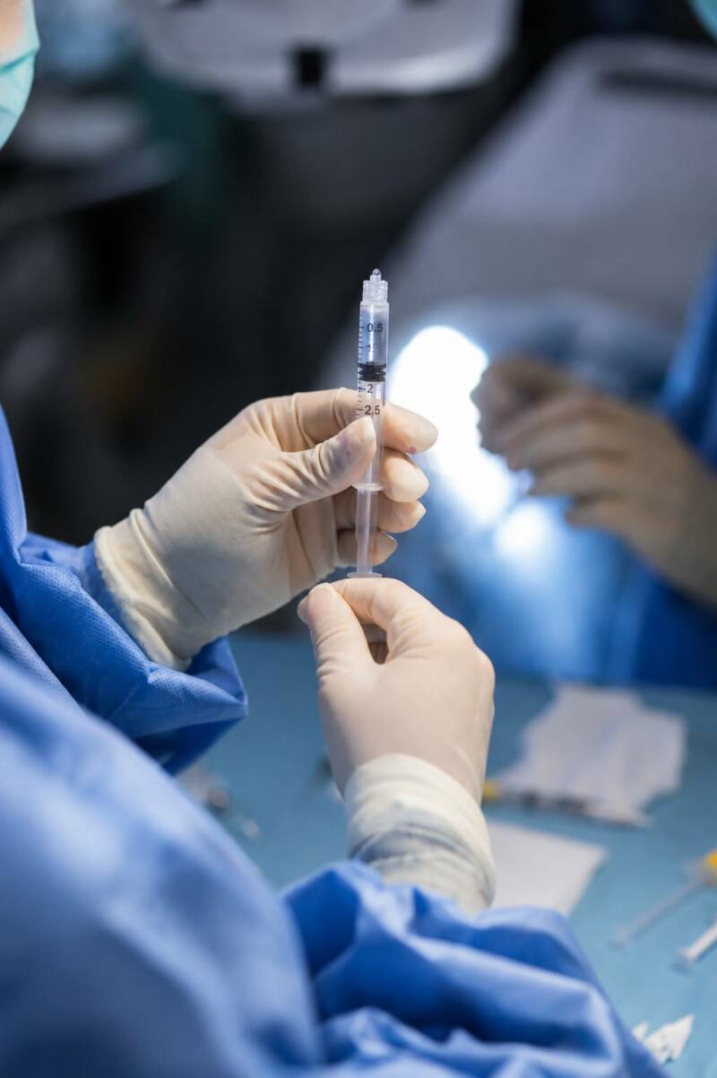 Preparing Intraocular Lens Insertion